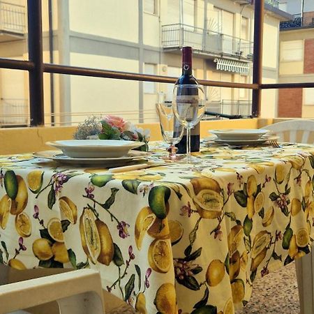 Summer Apartment Виареджо Экстерьер фото