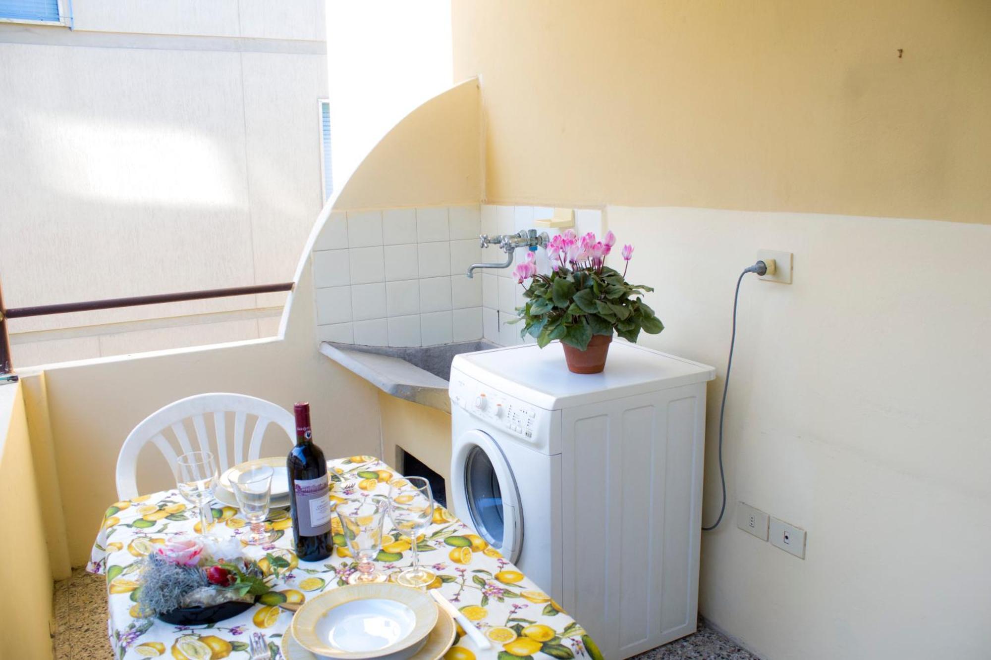 Summer Apartment Виареджо Экстерьер фото